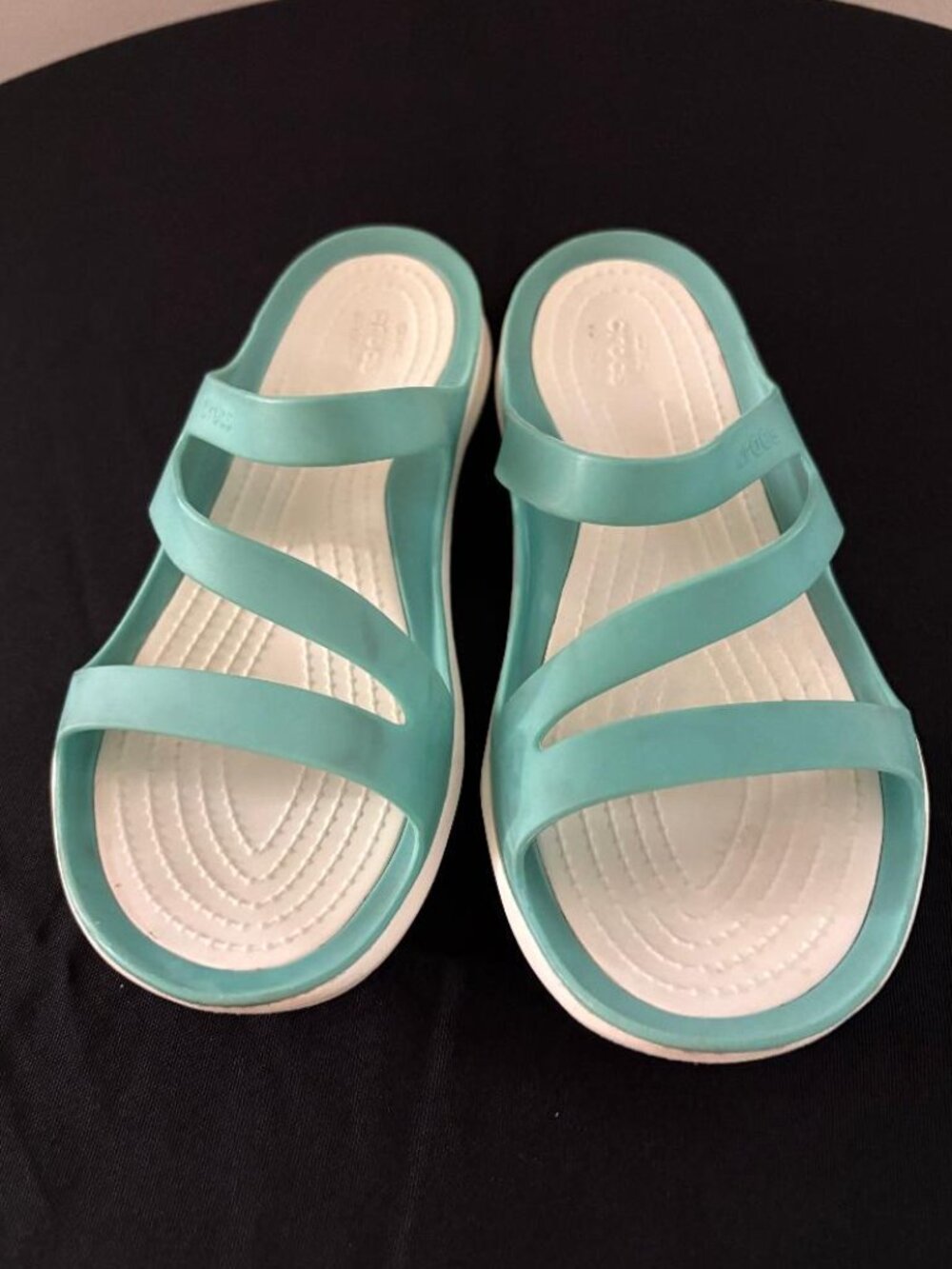 Woman's Crocs Sandals